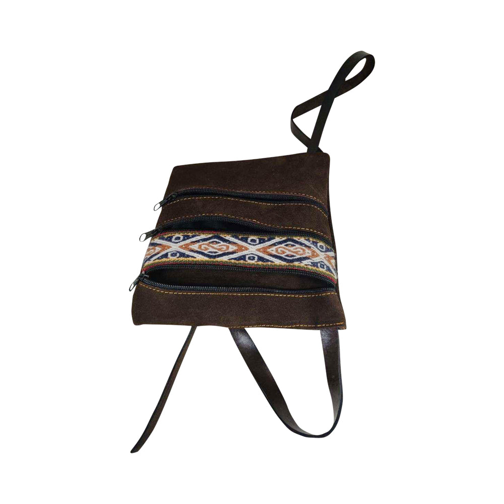 Handmade Peruvian Leather Travel Handbag – Ethically Crafted & Timelessly Stylish