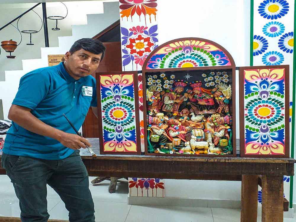 PERUVIAN ARTIST “ARTURO RAMOS” AYACUCHO TOWN INNOVATIVE ART, IN THE UNITED STATES