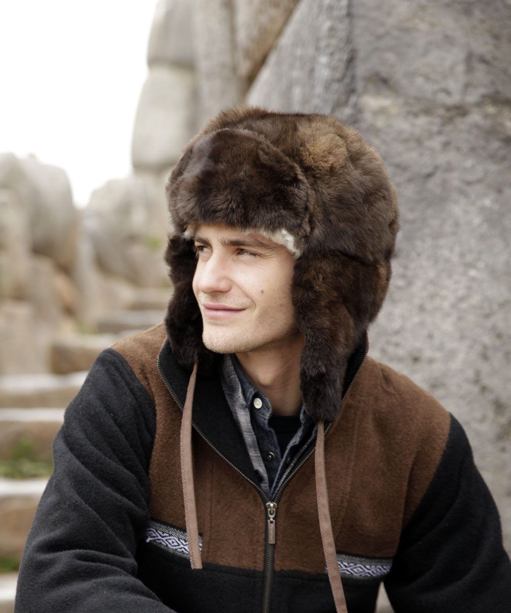 100% Baby Alpaca Aviator Hat – Luxury Fur Winter Trapper Hat with Pom-Poms