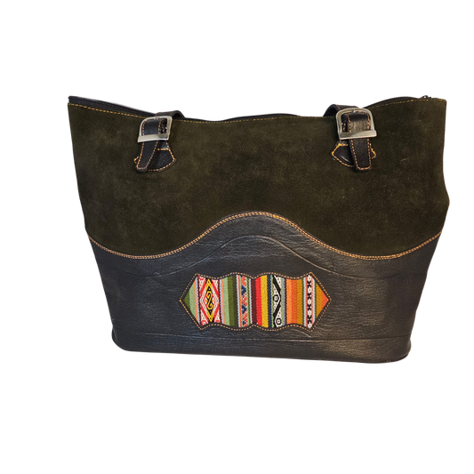 Handmade Peruvian Leather Travel Tote Bag – A Perfect Blend of Style & Functionality