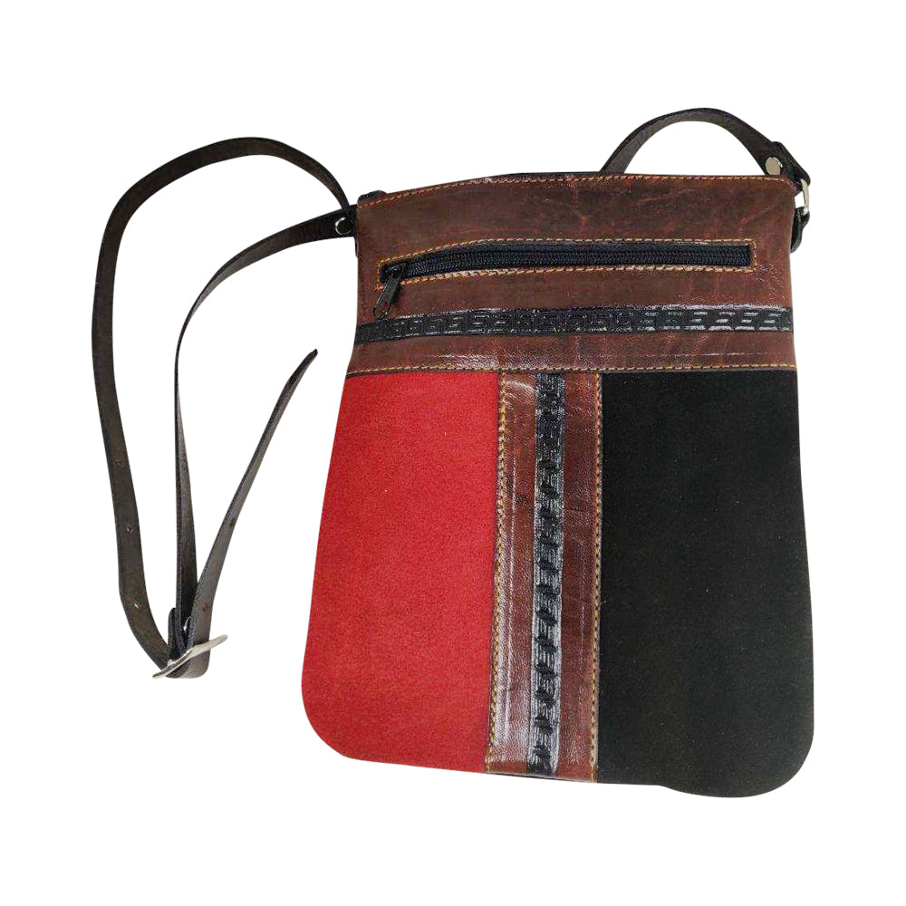 Handmade Peruvian Leather Travel Handbag – Stylish, Functional & Ethically Made