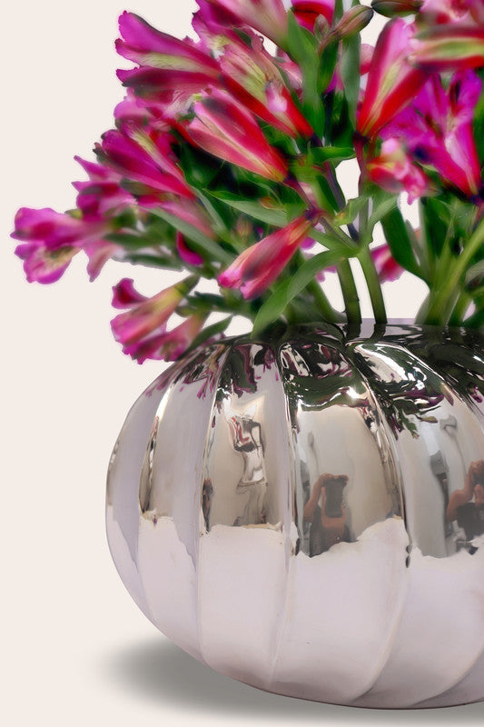 Florero de plata "Petunia" hecho a mano de lujo para decoración del hogar