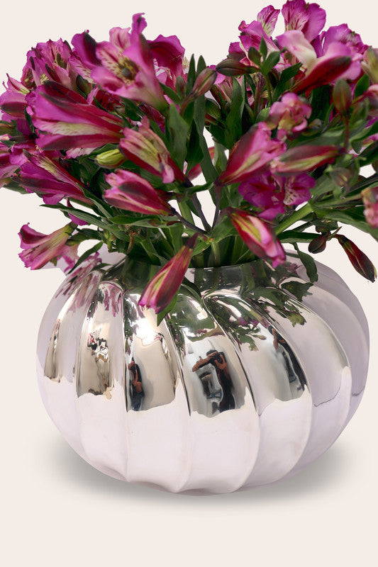 Handmade Luxury Home Decor Silver Plater "Petunia" Flower Vase