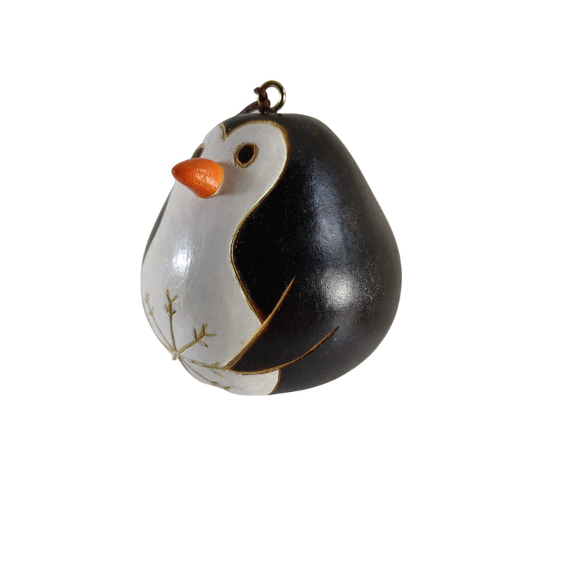 Lindo pingüino hecho a mano árbol de Navidad adorno decoración - calabazas tradicionales peruanas (juego de dos)