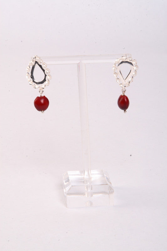 Tear Drop Sterling Silver Dangle Red & Black Good Earrings